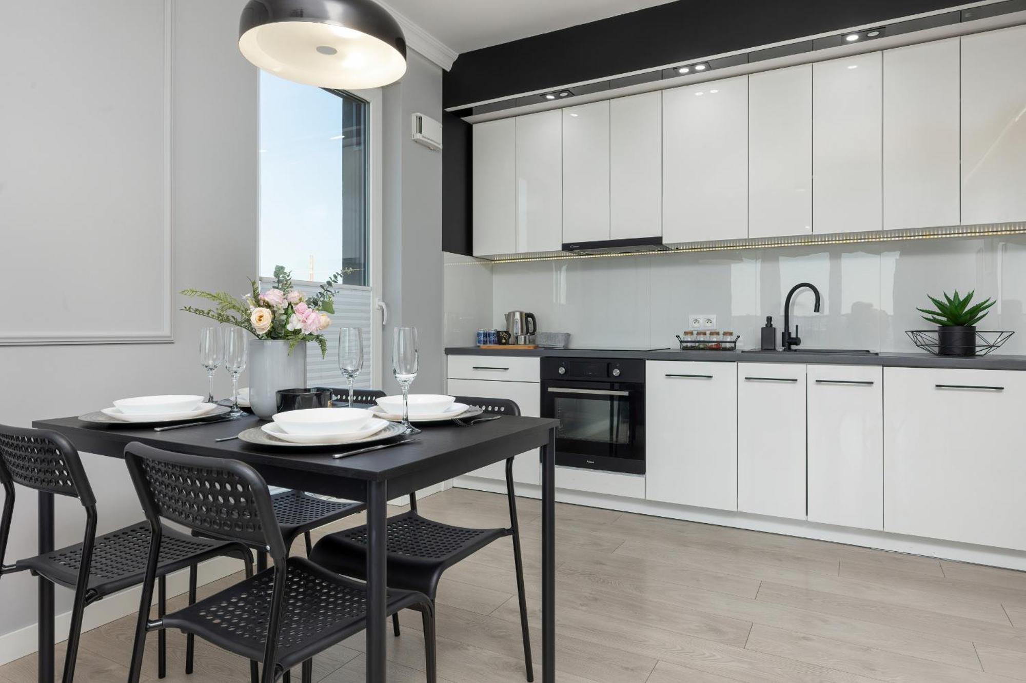 Podgorze Lipska Pet-Friendly Apartment With Balcony And Parking By Renters Prestige Cracovia Exterior foto