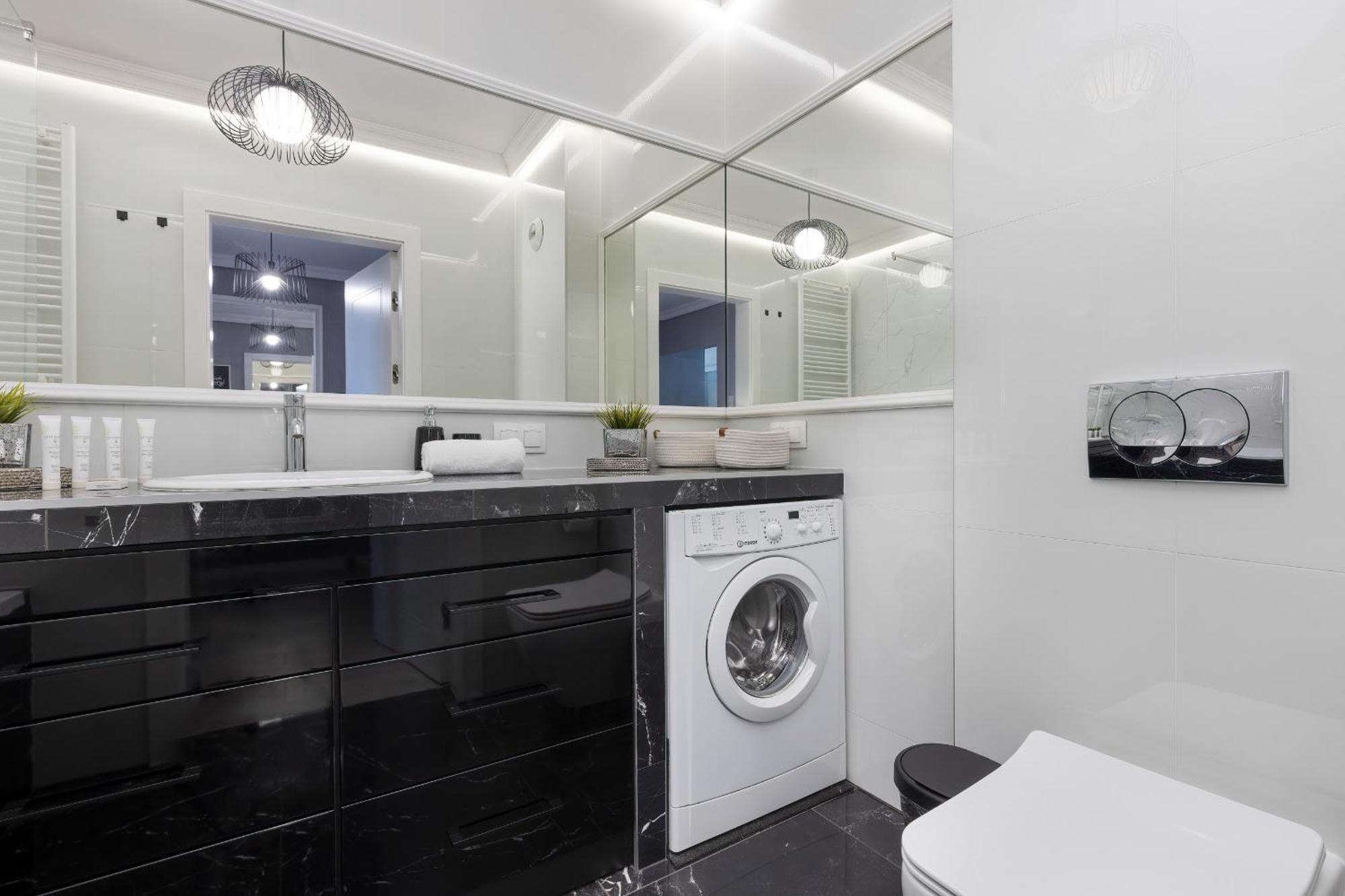 Podgorze Lipska Pet-Friendly Apartment With Balcony And Parking By Renters Prestige Cracovia Exterior foto